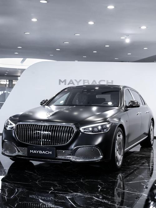 佛山207岚图汽车的售后服务让用户无忧出行，迈巴赫未来的豪华车趋势